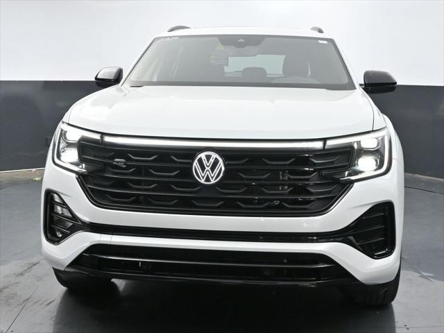 new 2025 Volkswagen Atlas Cross Sport car, priced at $52,016