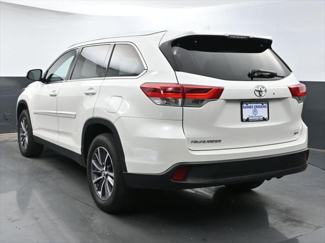 used 2019 Toyota Highlander car, priced at $28,199