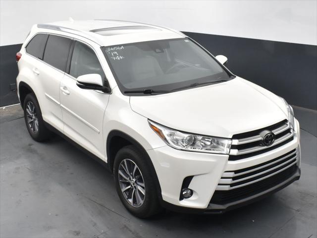 used 2019 Toyota Highlander car, priced at $28,199