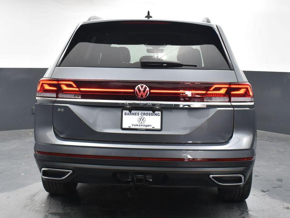 new 2024 Volkswagen Atlas car, priced at $44,321