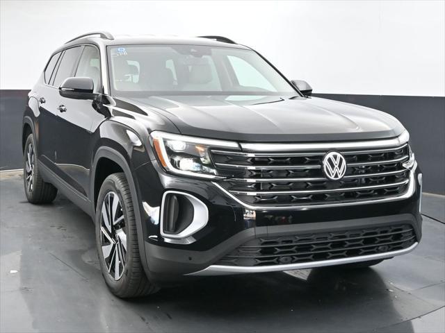 new 2024 Volkswagen Atlas car, priced at $44,571