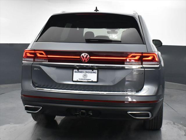 new 2024 Volkswagen Atlas car, priced at $51,121