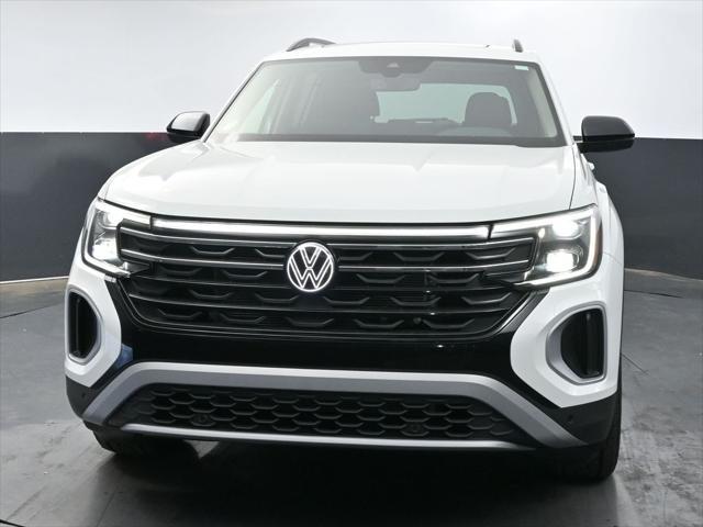 new 2025 Volkswagen Atlas car, priced at $49,771