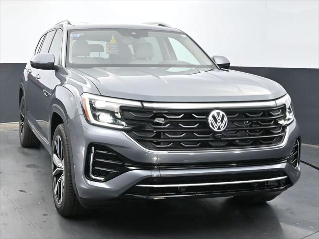 new 2024 Volkswagen Atlas car, priced at $55,361