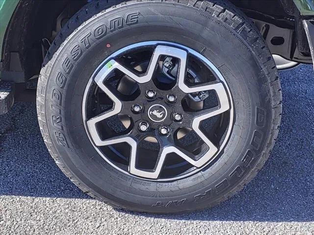 new 2024 Ford Bronco car, priced at $50,601