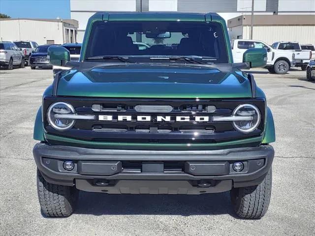 new 2024 Ford Bronco car, priced at $50,601