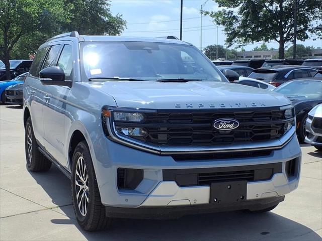 new 2025 Ford Expedition car, priced at $77,915