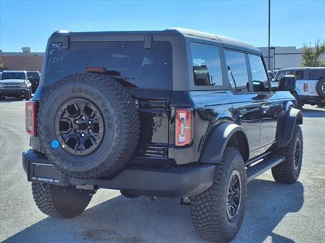 new 2024 Ford Bronco car, priced at $60,313