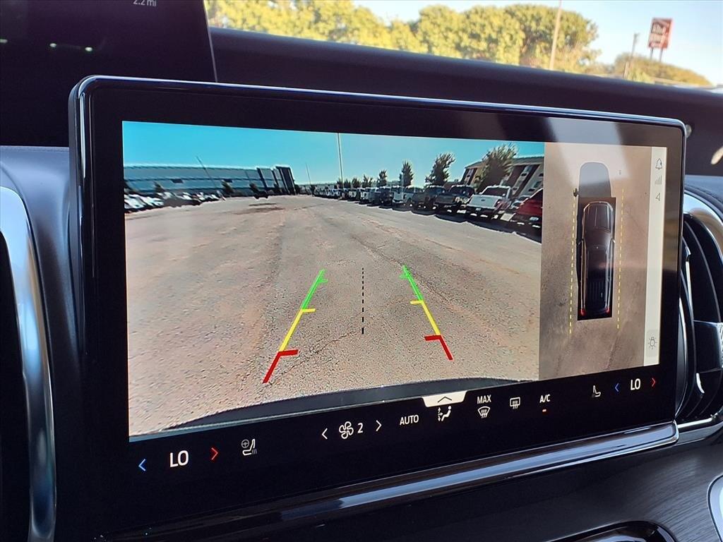 new 2025 Ford Expedition car, priced at $79,135