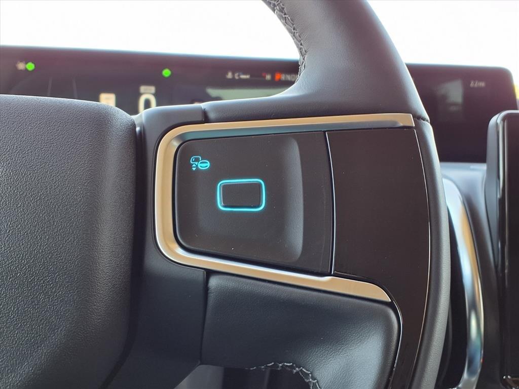 new 2025 Ford Expedition car, priced at $79,135