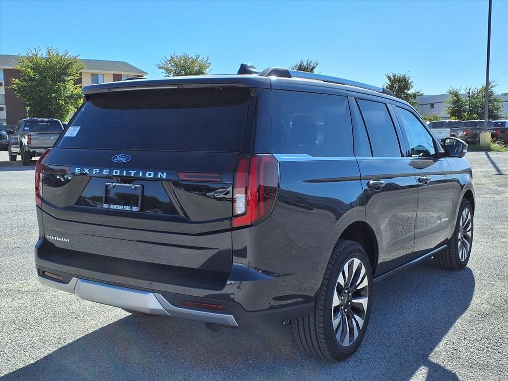 new 2025 Ford Expedition car, priced at $79,135
