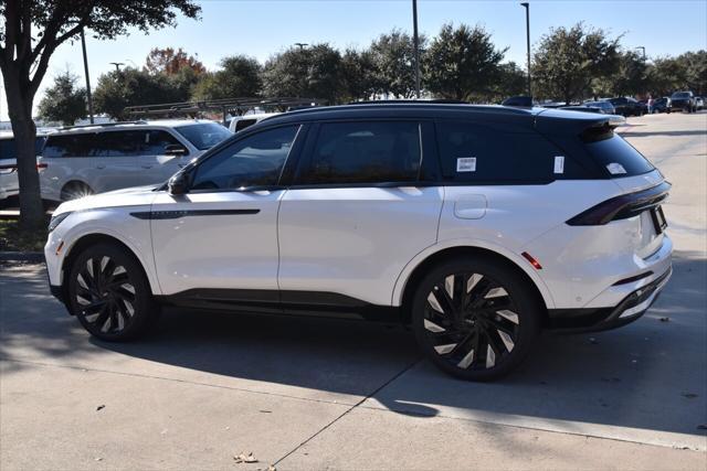 new 2024 Lincoln Nautilus car, priced at $60,602