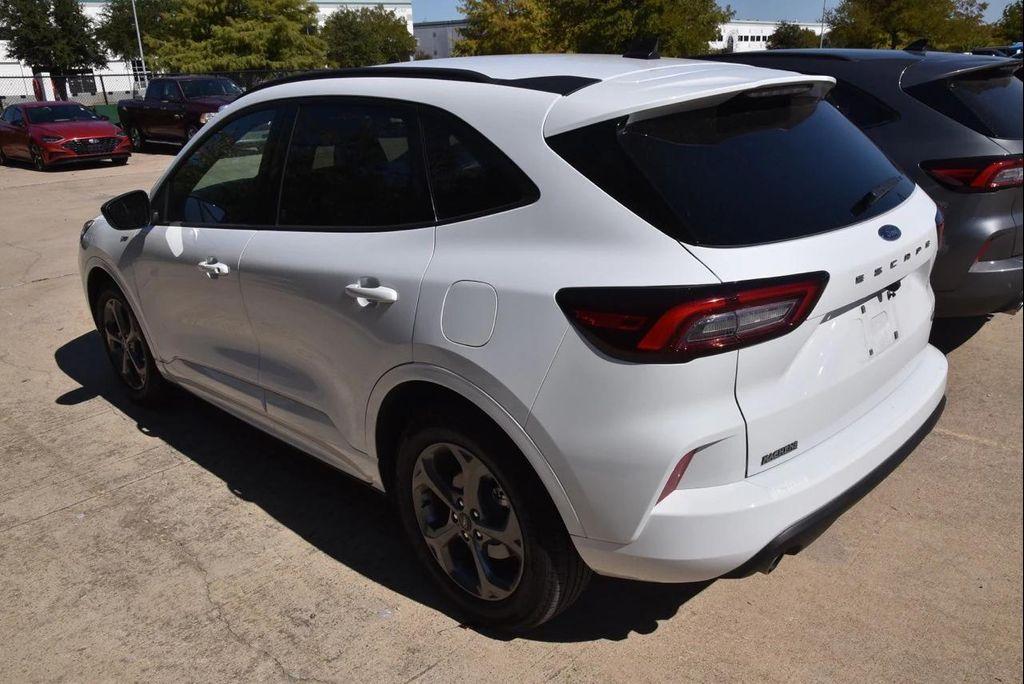 used 2023 Ford Escape car, priced at $24,900