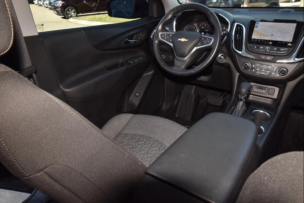 used 2022 Chevrolet Equinox car, priced at $18,215