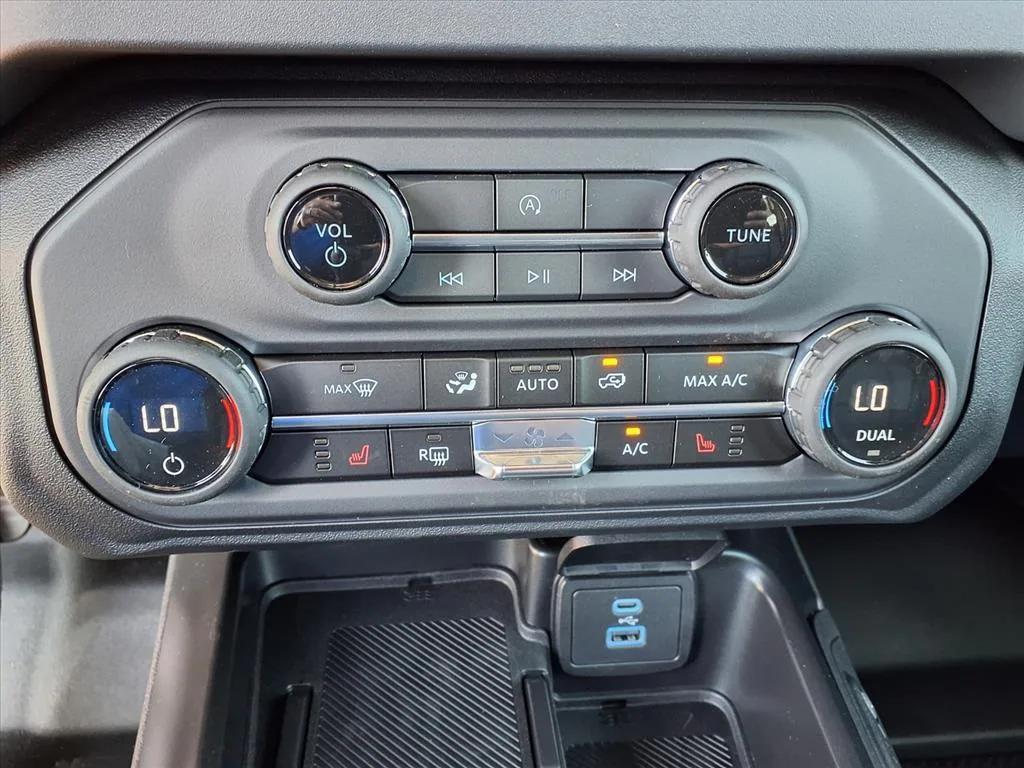 new 2025 Ford Bronco car, priced at $45,393