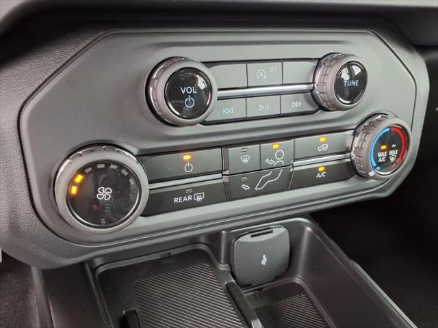 new 2025 Ford Bronco car, priced at $43,475