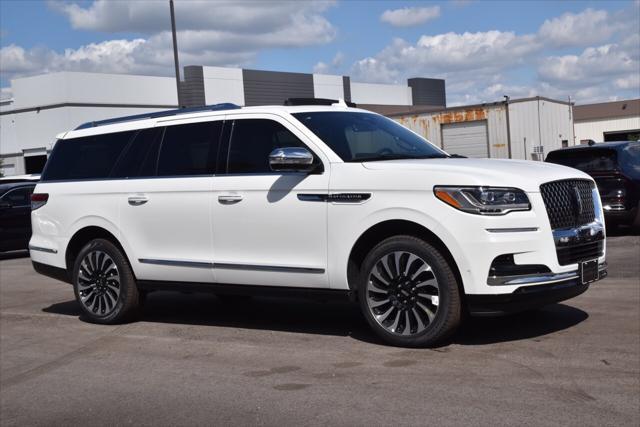 new 2024 Lincoln Navigator car, priced at $117,040