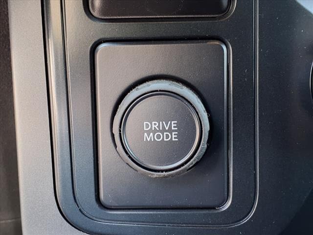 new 2025 Ford F-150 car, priced at $49,981