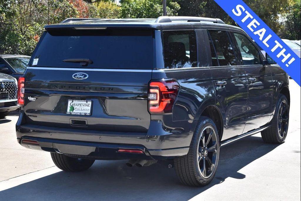 used 2024 Ford Expedition car, priced at $66,270