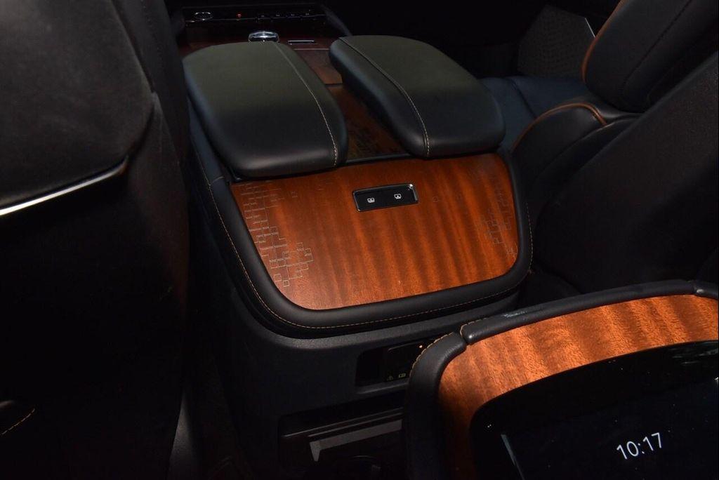used 2025 Lincoln Navigator car, priced at $114,991