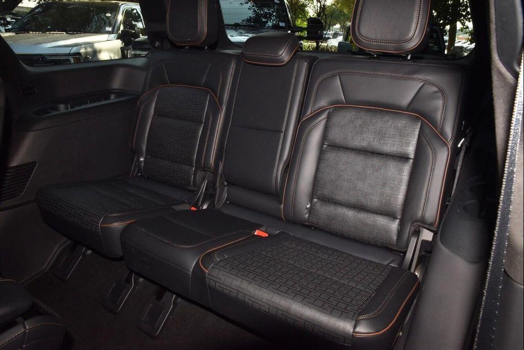 used 2025 Lincoln Navigator car, priced at $114,991