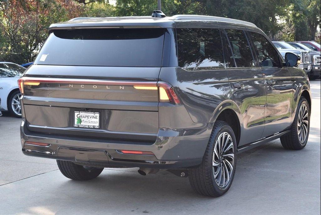 used 2025 Lincoln Navigator car, priced at $114,991
