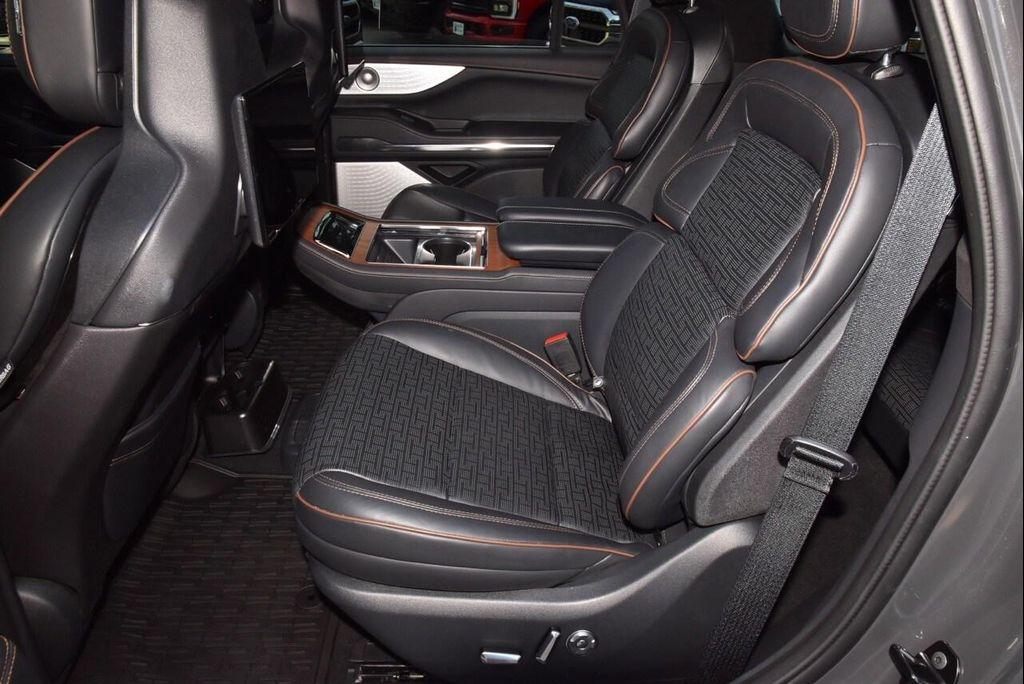 used 2025 Lincoln Navigator car, priced at $114,991