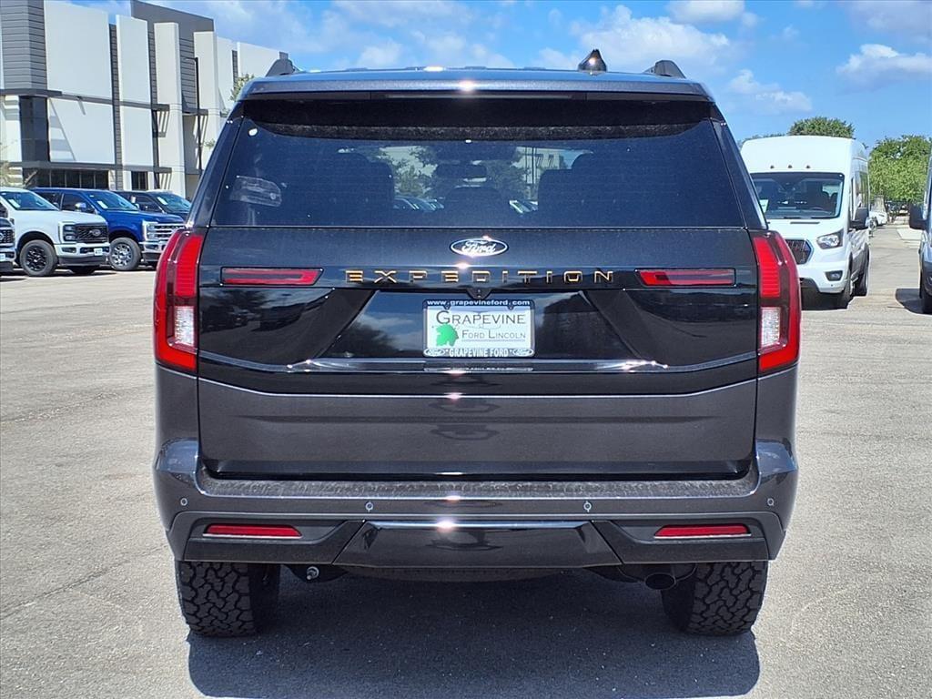 new 2025 Ford Expedition car, priced at $79,838