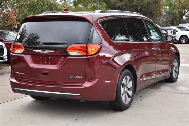 used 2018 Chrysler Pacifica Hybrid car, priced at $22,300