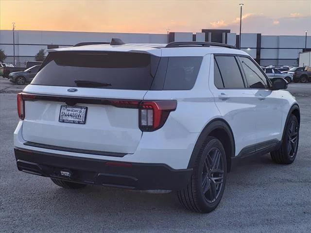 new 2025 Ford Explorer car, priced at $49,640