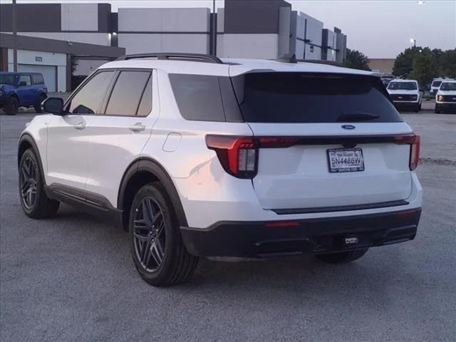 new 2025 Ford Explorer car, priced at $49,640