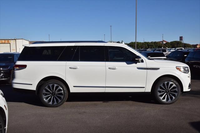 new 2024 Lincoln Navigator car, priced at $105,252