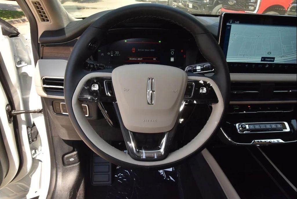 new 2025 Lincoln Corsair car, priced at $51,010