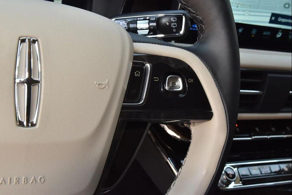 new 2025 Lincoln Corsair car, priced at $51,010