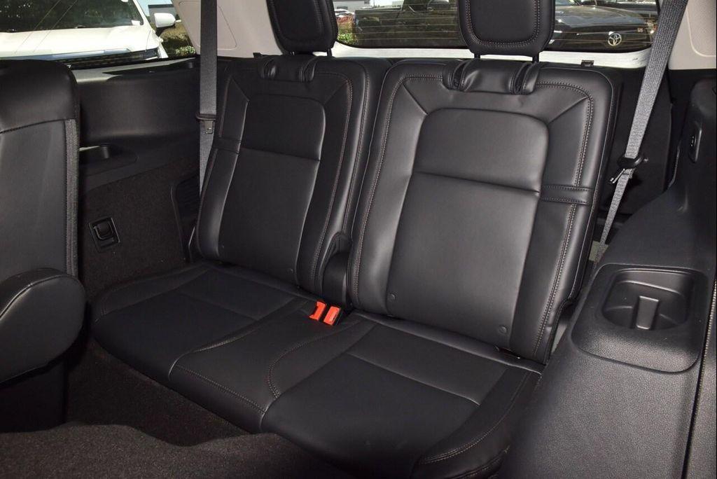 new 2025 Lincoln Aviator car, priced at $76,627