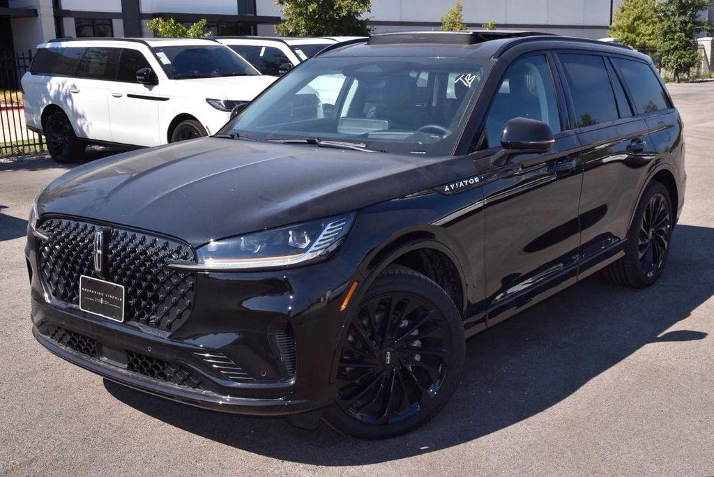 new 2025 Lincoln Aviator car, priced at $81,390