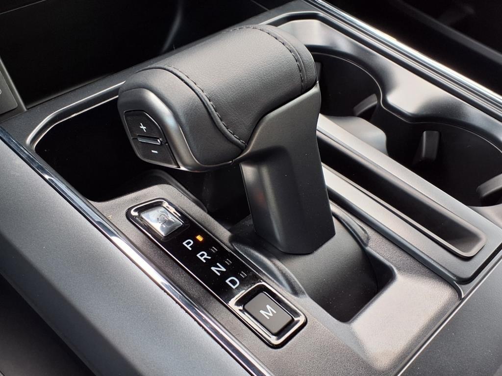 new 2025 Ford F-150 car, priced at $48,273