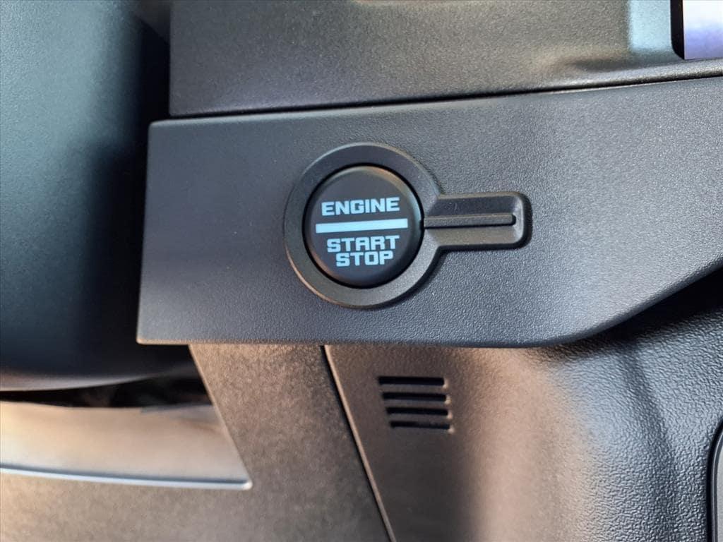 new 2025 Ford Bronco car, priced at $44,747