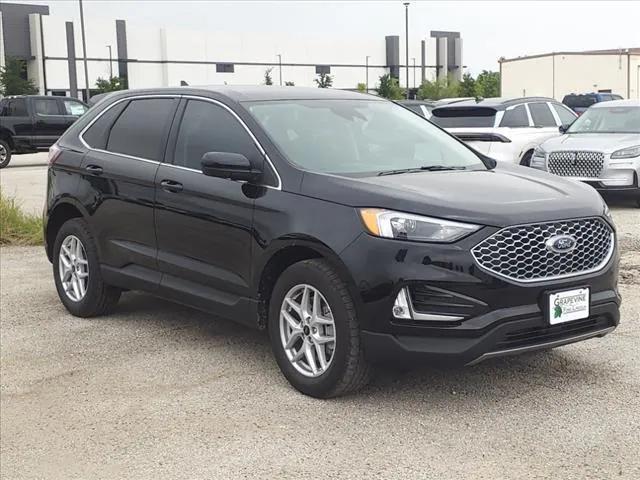 new 2024 Ford Edge car, priced at $33,409