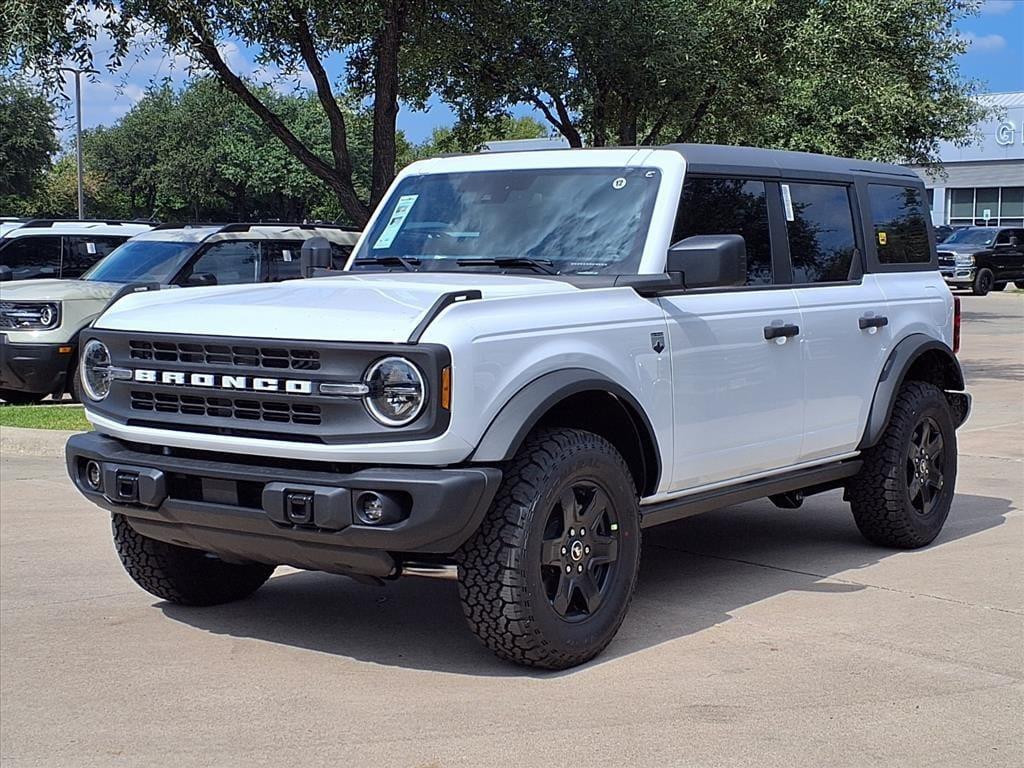 new 2025 Ford Bronco car, priced at $46,223