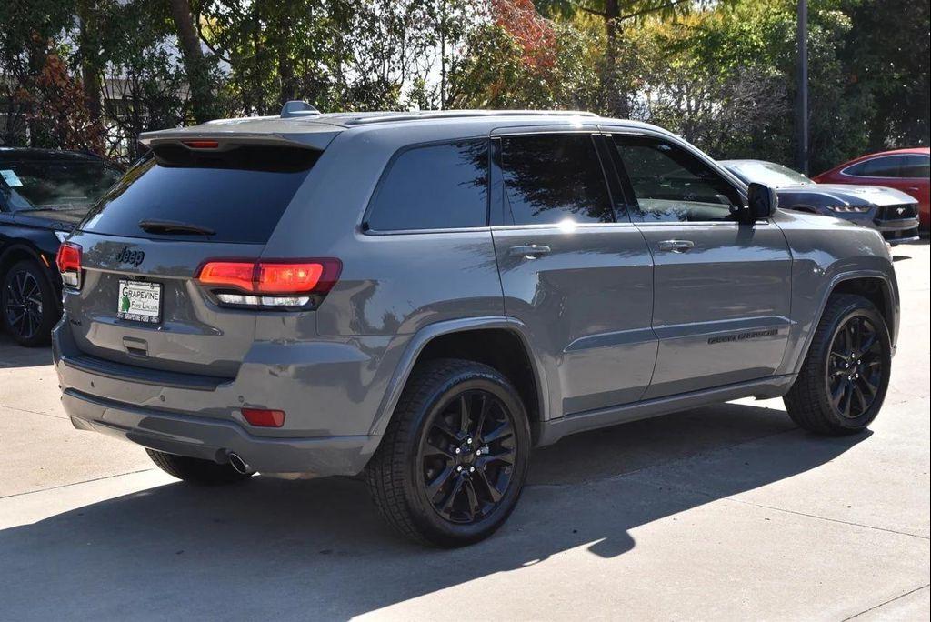 used 2021 Jeep Grand Cherokee car, priced at $22,610