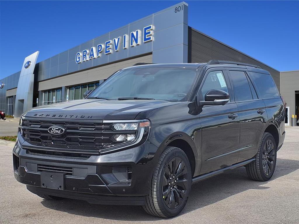new 2025 Ford Expedition car, priced at $80,610