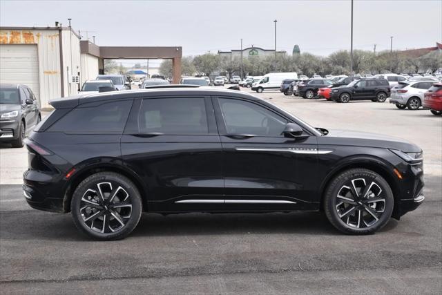 new 2024 Lincoln Nautilus car, priced at $58,483