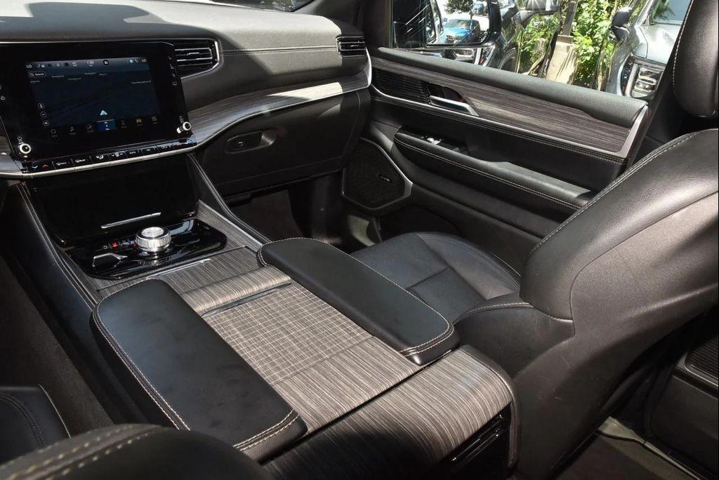 used 2024 Jeep Wagoneer L car, priced at $48,884