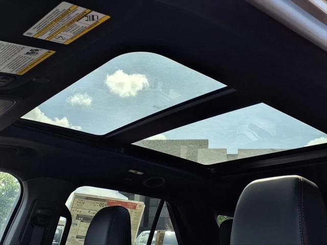 new 2025 Ford Explorer car, priced at $57,556