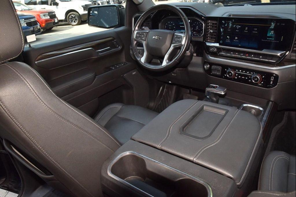 used 2022 Chevrolet Silverado 1500 car, priced at $39,333