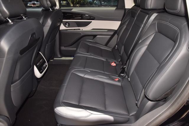 new 2025 Lincoln Nautilus car, priced at $55,678