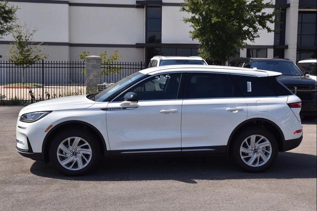 new 2025 Lincoln Corsair car, priced at $40,541