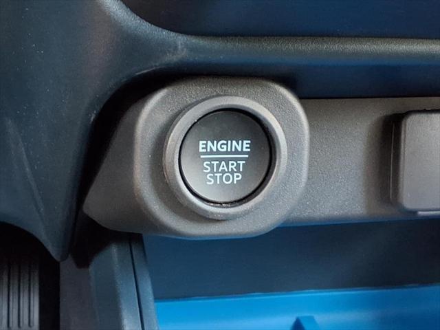 new 2025 Ford Maverick car, priced at $30,082