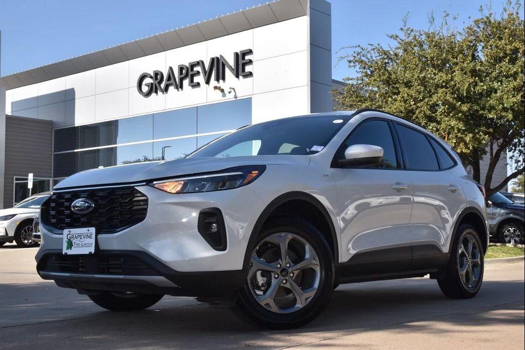 used 2025 Ford Escape car, priced at $26,501